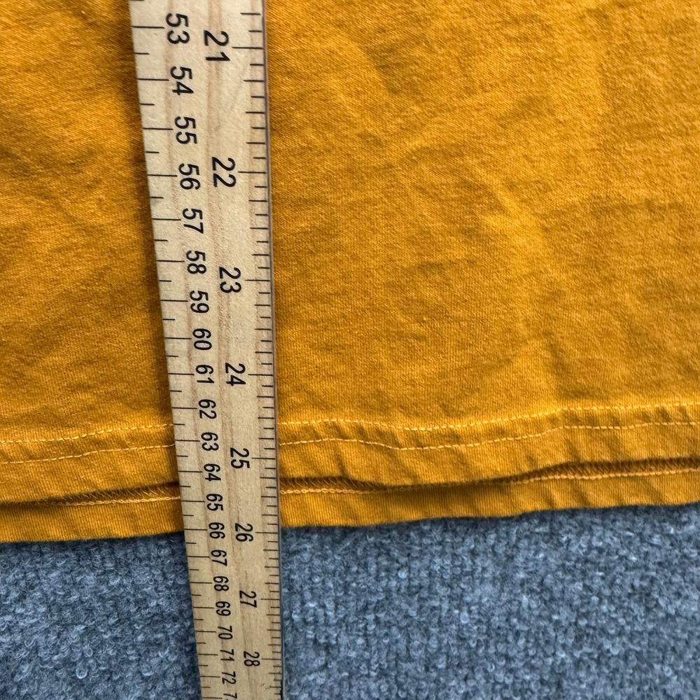 Guess T-Shirt Men's Size M Mustard Yellow Short Sleeve Graphic Logo Tee Casual‎ - Picture 10 of 13